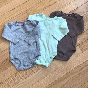 Carter’s pack of 3 long sleeve dressy bodysuits